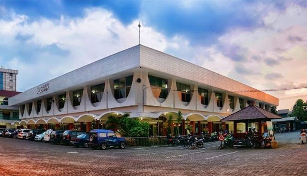 Masjid Sabilillah Malang - Gedung Graha